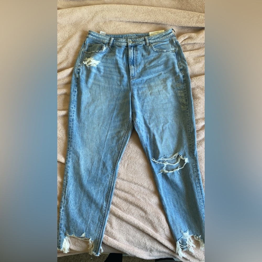 Mom American Eagle jeans
